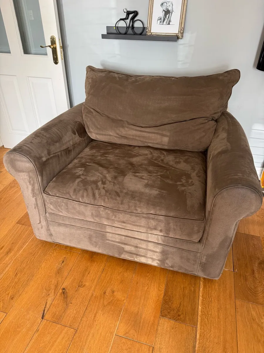 Couch - Image 1