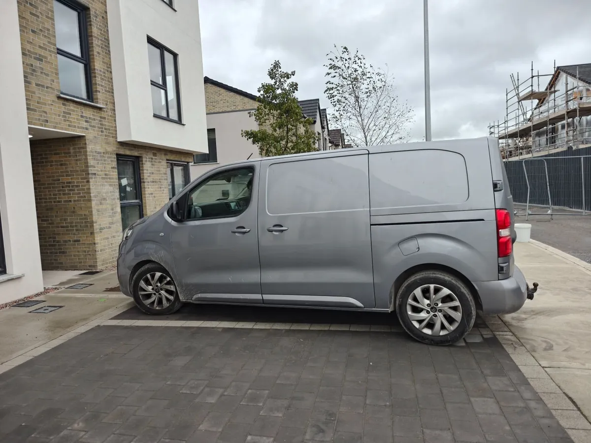 Citroen Dispatch 2022 - Image 3