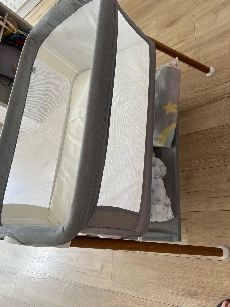 Baby Crib - Image 3
