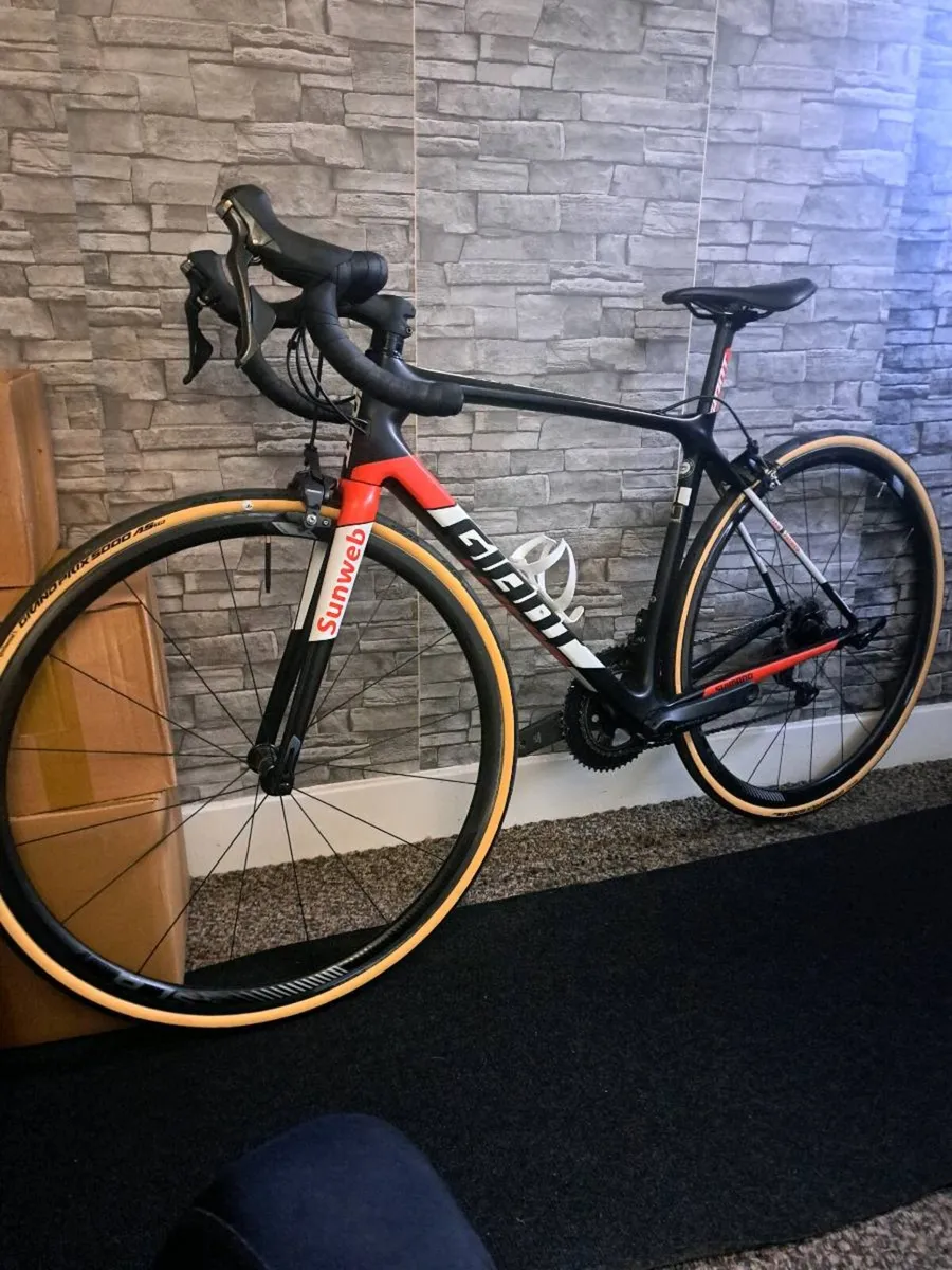 GIANT TCR ADVANCED PRO. Size M - Image 1