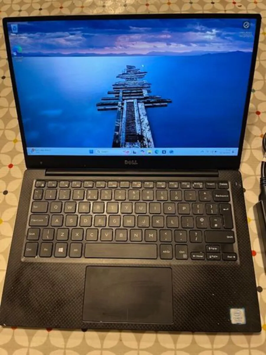 Dell XPS 9360 13" laptop - Image 2