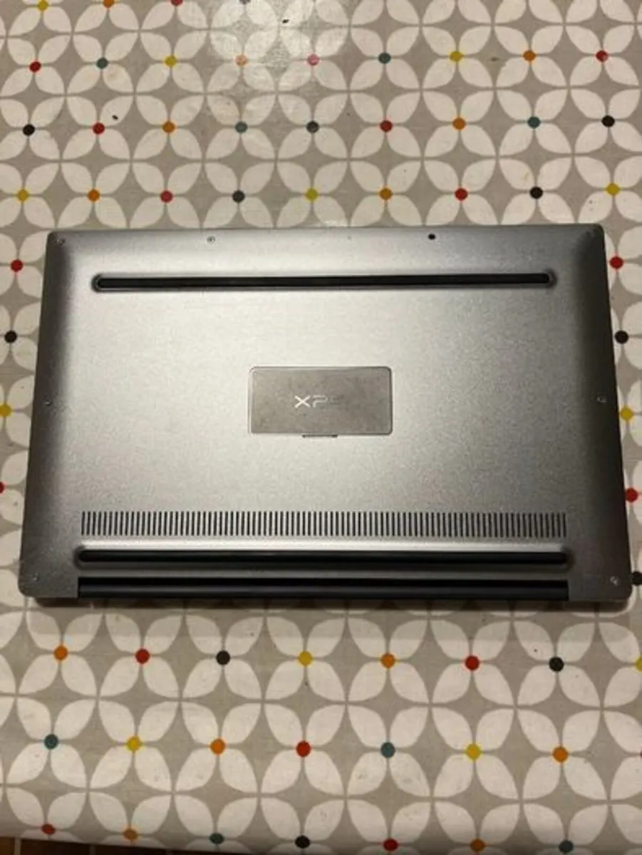 Dell XPS 9360 13" laptop - Image 4