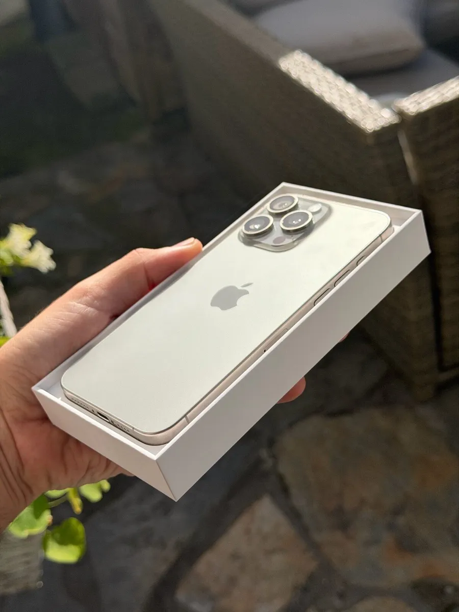 iPhone 15 Pro Max 256GB Natural Titanium - Image 3