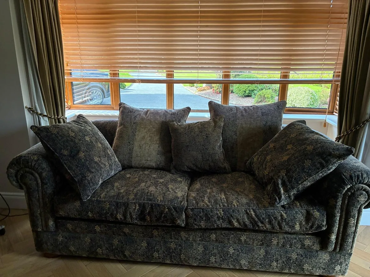4-Seater & 3-Seater Sofa Set - Image 1