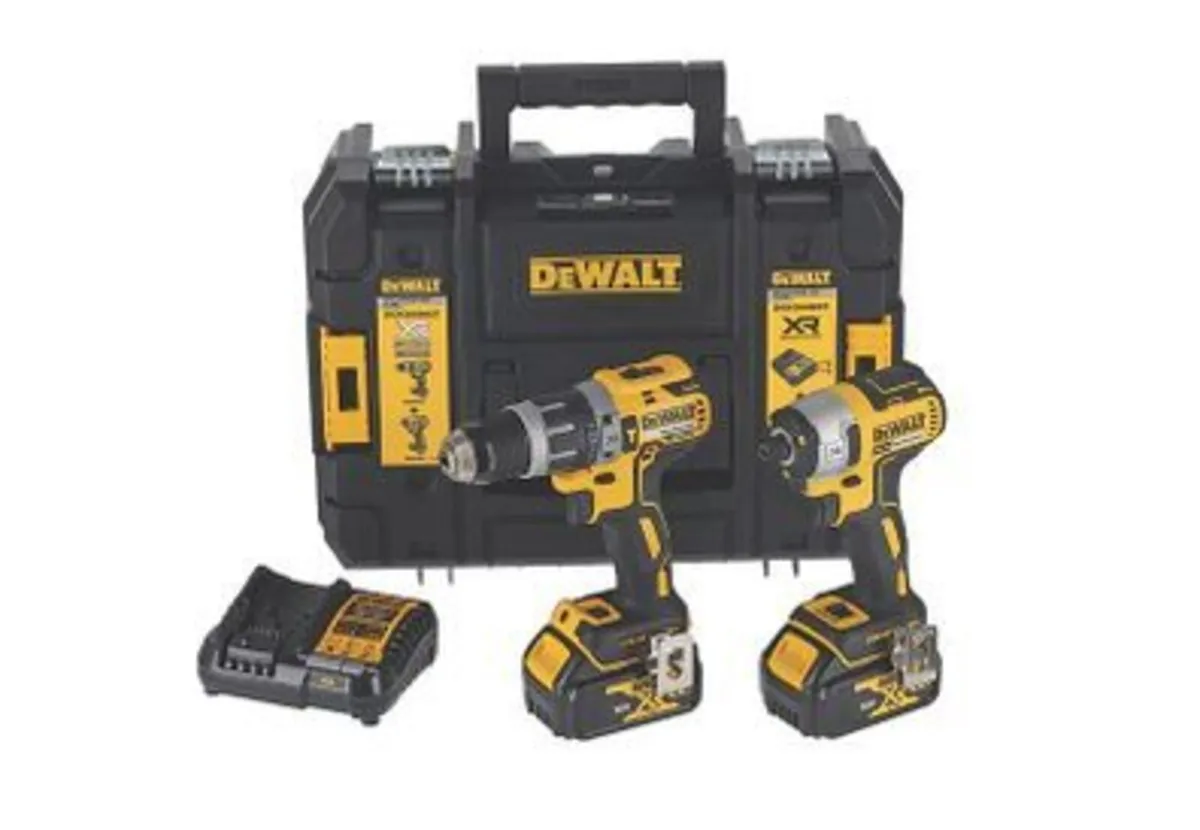 DeWalt DCK266M2T 18v XR Brushless Twin Pack Kit