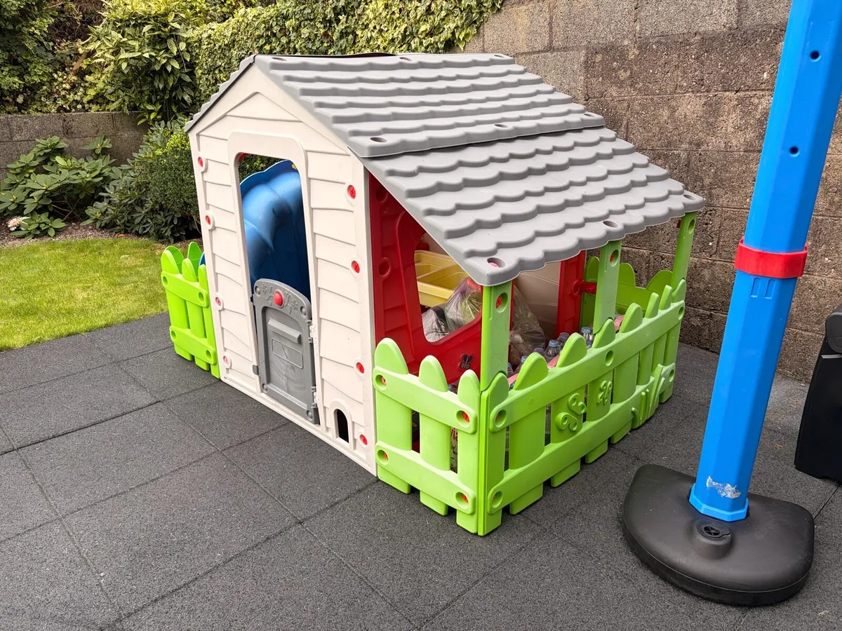 Playhouse - Image 2