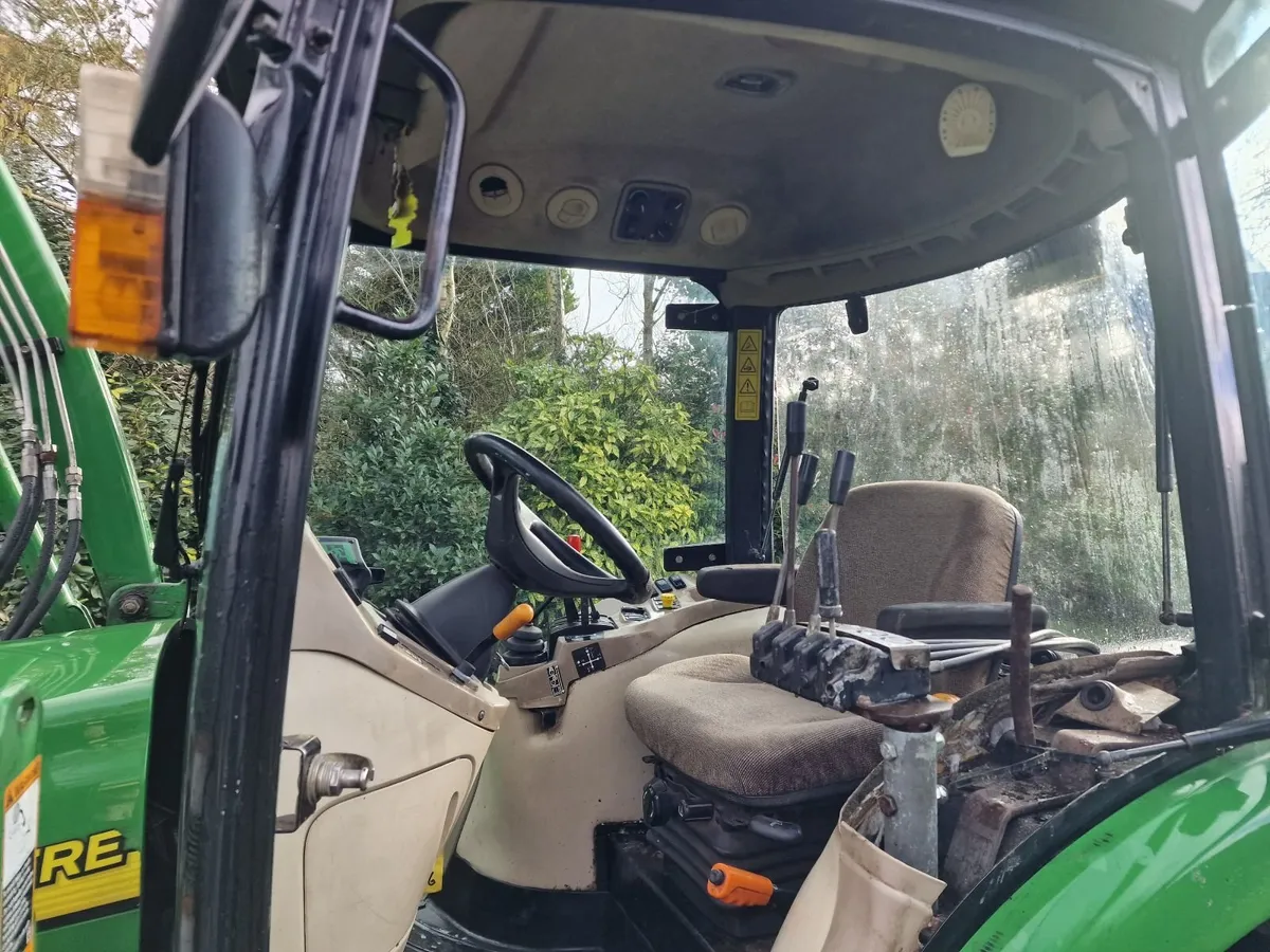 John Deere 4520 55hp Compact Tractor Loader Hedge - Image 3