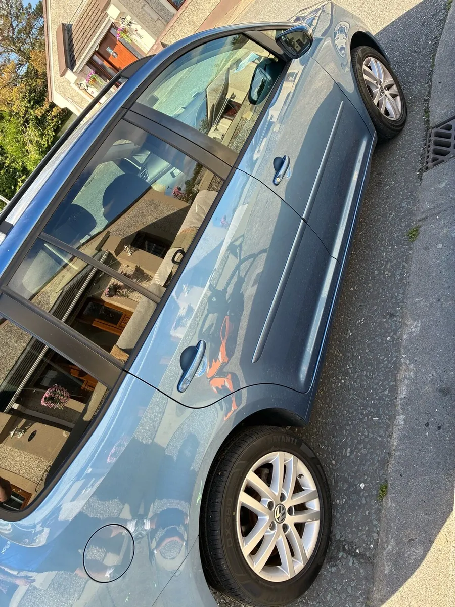 Vw Touran automatic - Image 4