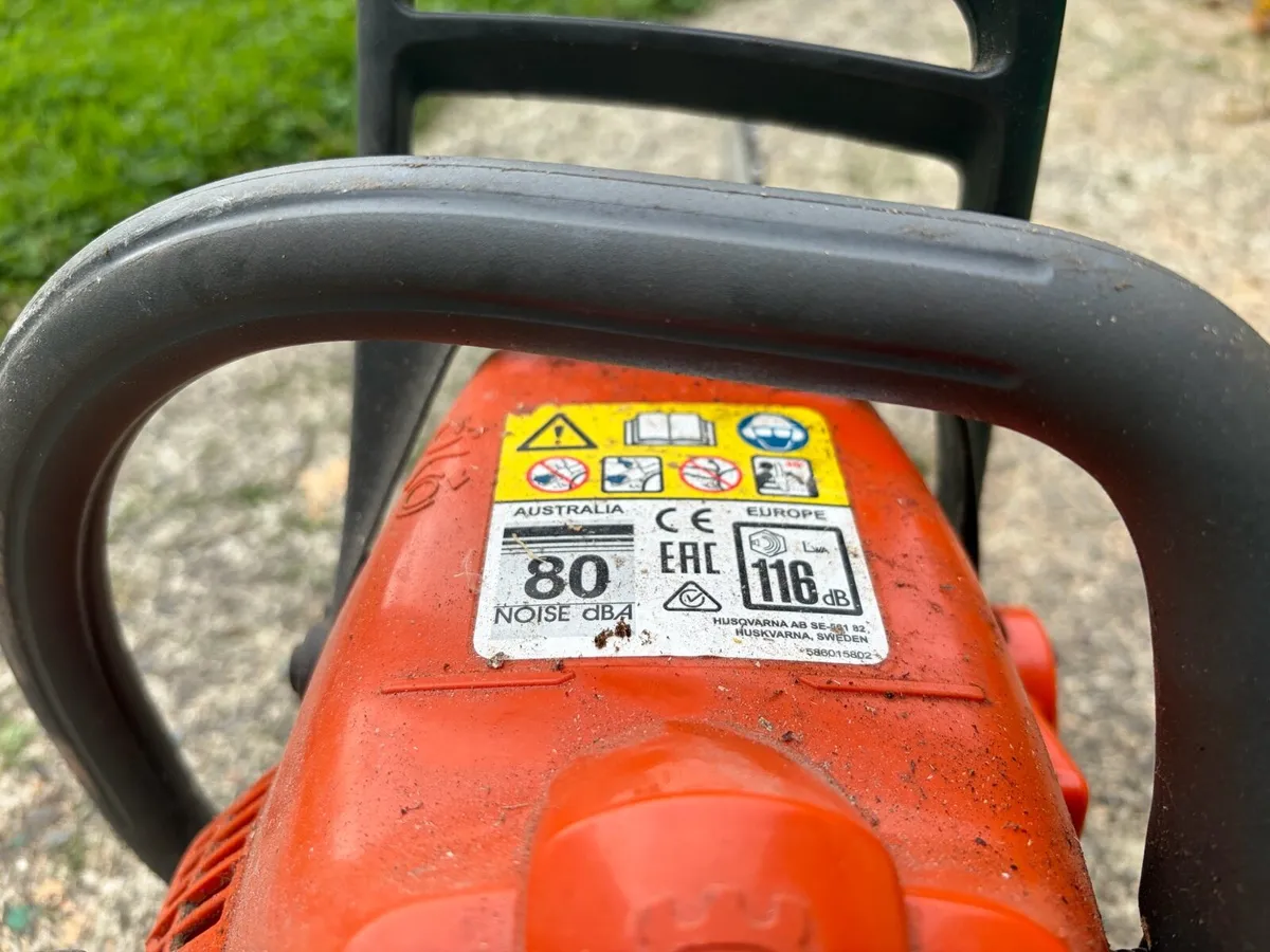 CHAINSAW HUSQVARNA 236 - Image 3