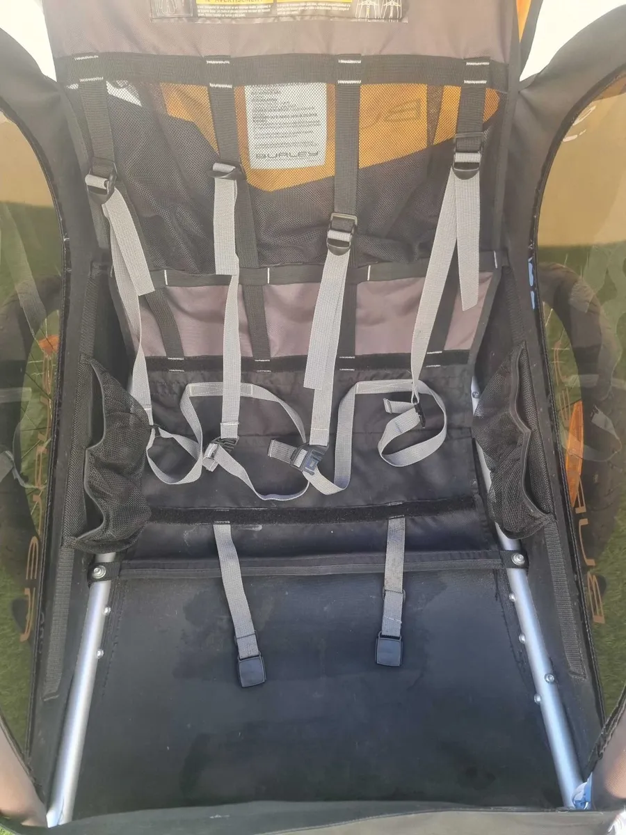Burley Bee Bike Trailer - Image 1