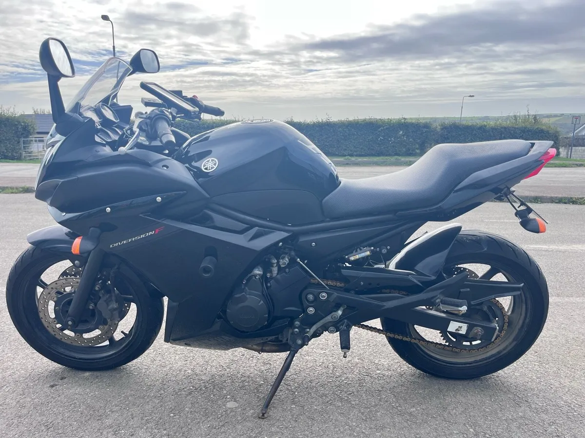 Yamaha XJ6 Diversion F - Image 4