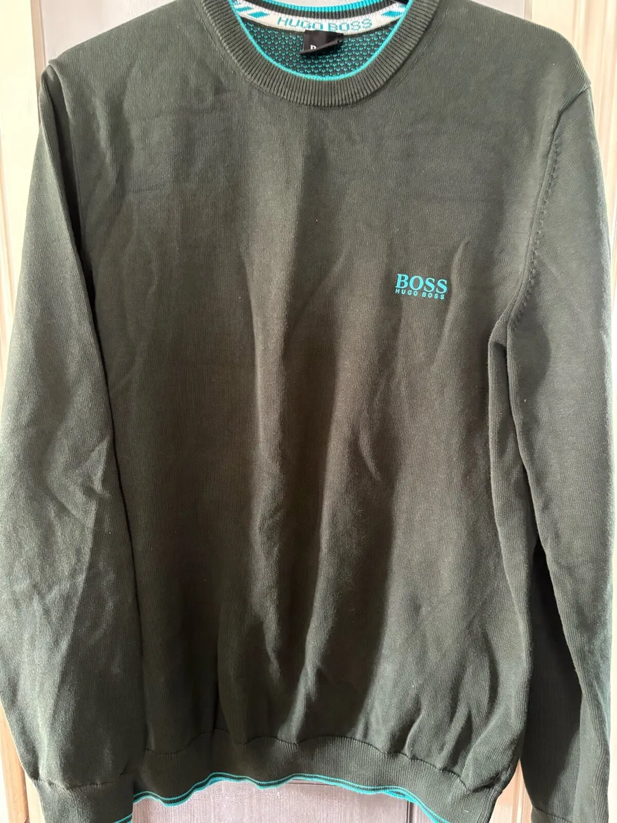 Hugo boss jumper - Image 2
