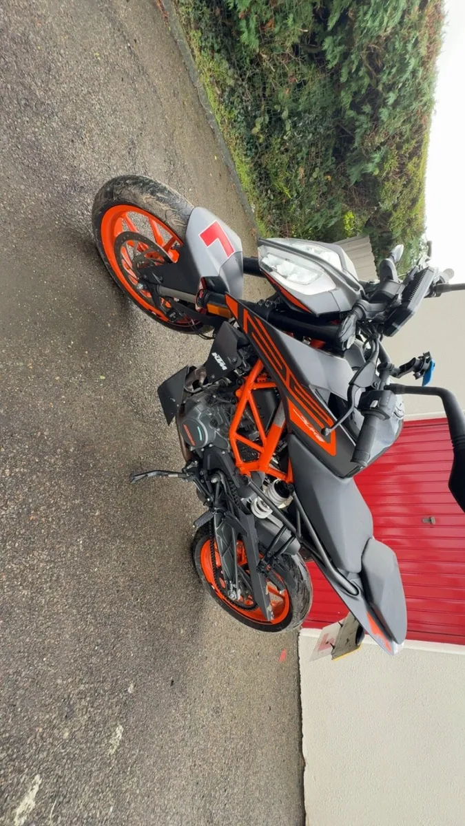 (BIKE IS ON IRISH PLATES NOW)2023 KTM DUKE 125 - Image 1