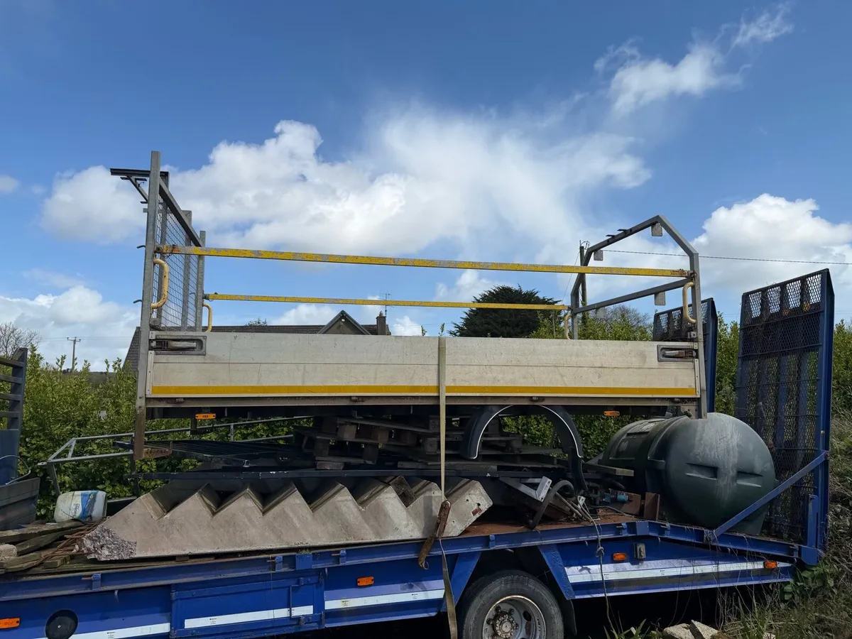 Curtain side body for sale off daf lf 20 ft clean - Image 4