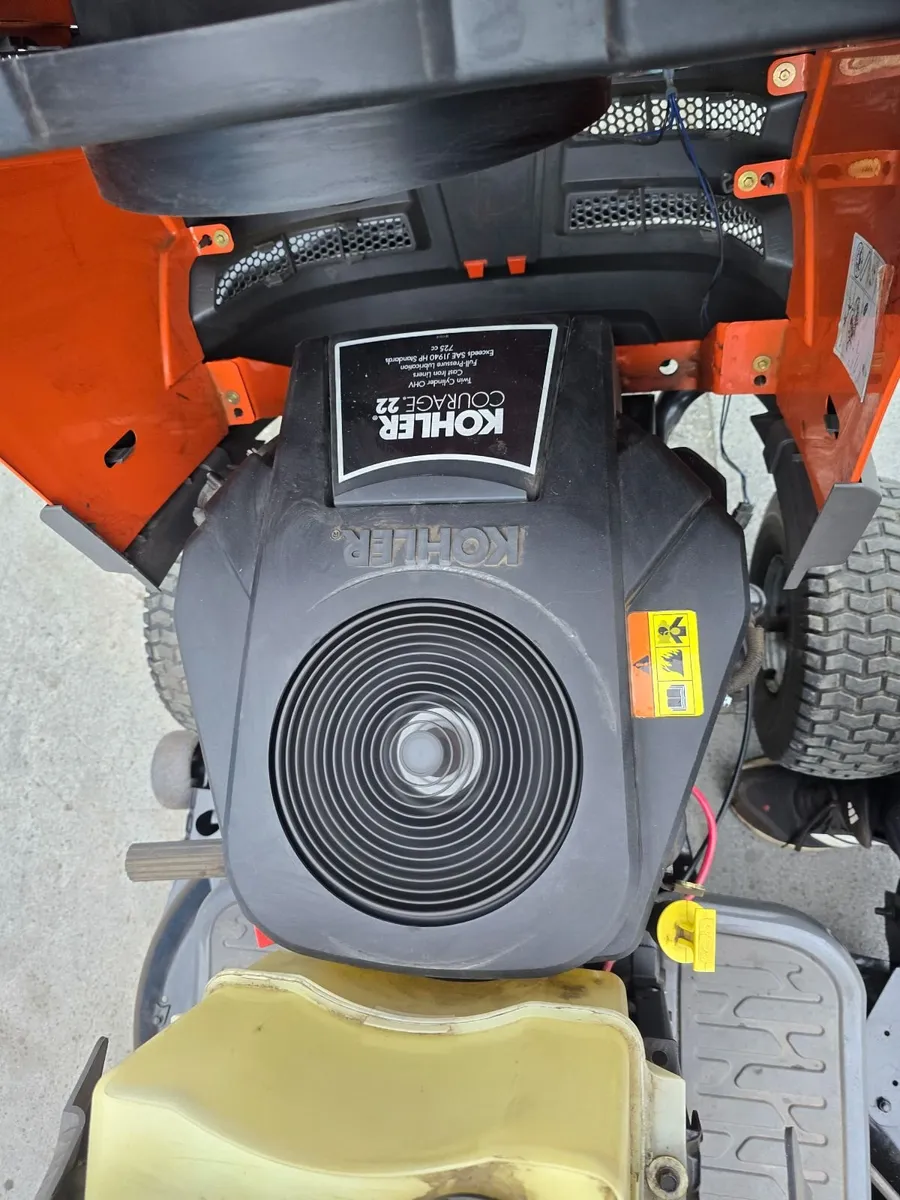 Ride on mowers - Image 4
