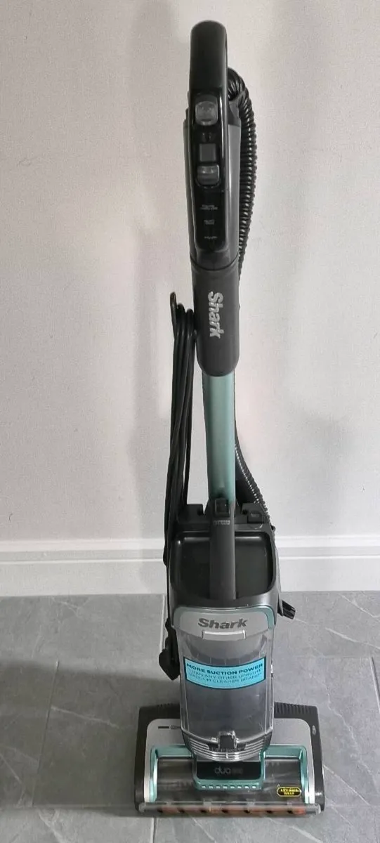 SHARK VACUUM CLEANER - Image 1