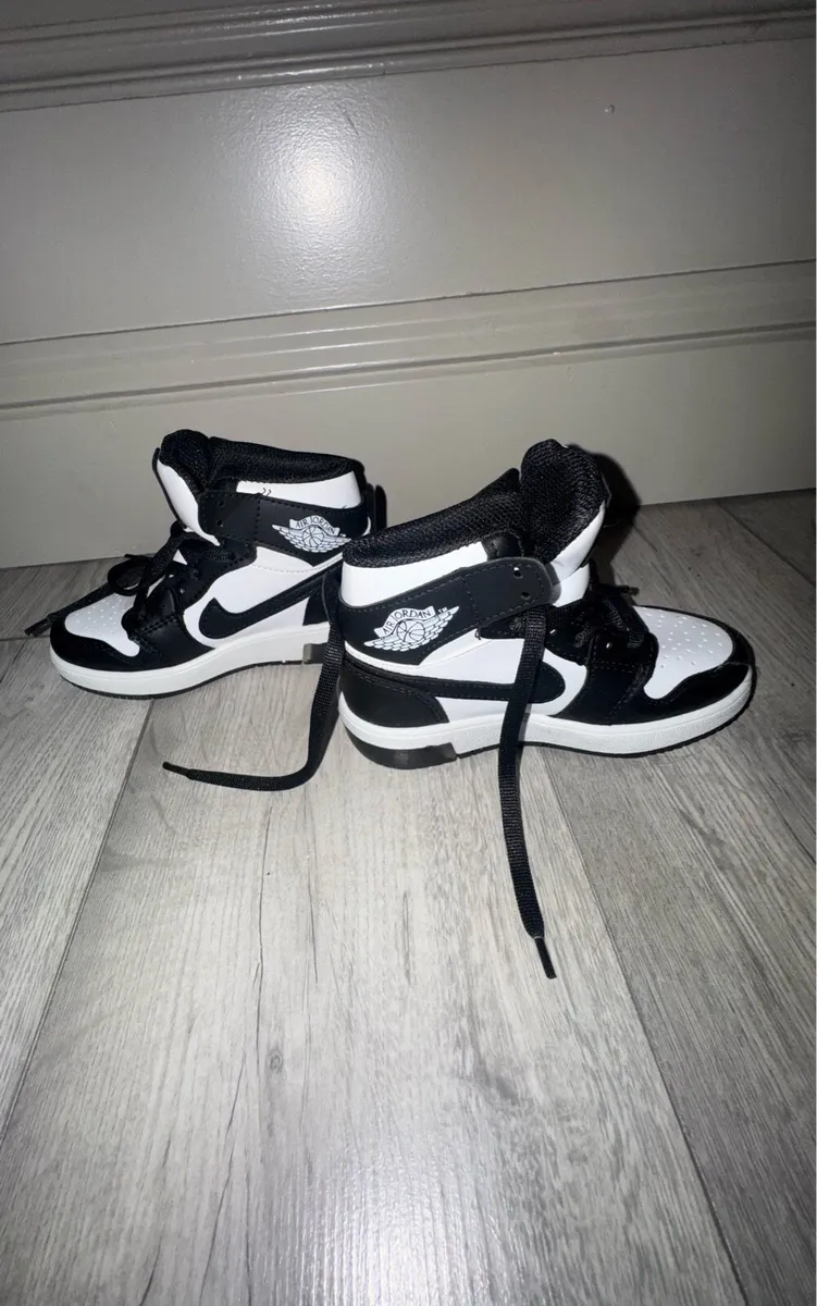 Boys clothes (brand new) - Image 4