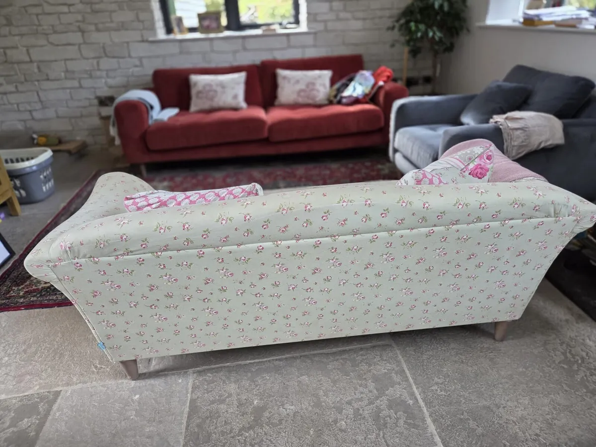 Sofa - Image 4