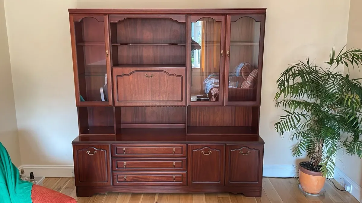 FREE - Rossmore Unit - Image 1