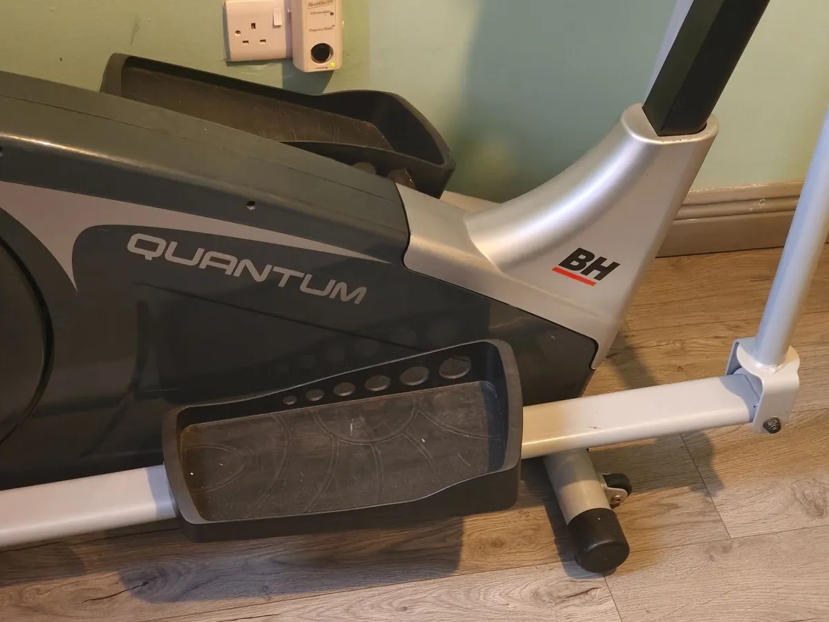 BH Quantum cross trainer - Image 4