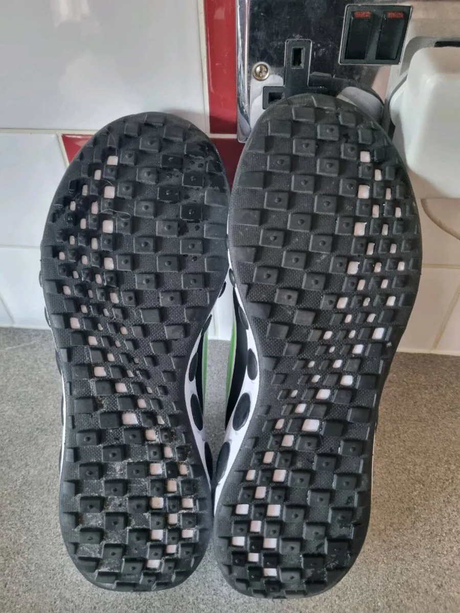 Nike  runners - Image 2