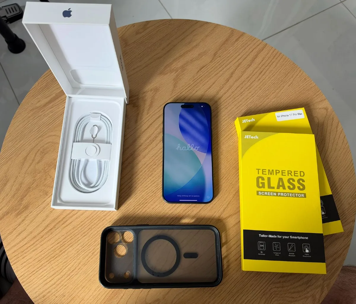 iPhone 17 Pro Max 256GB Blue - Excellent Condition