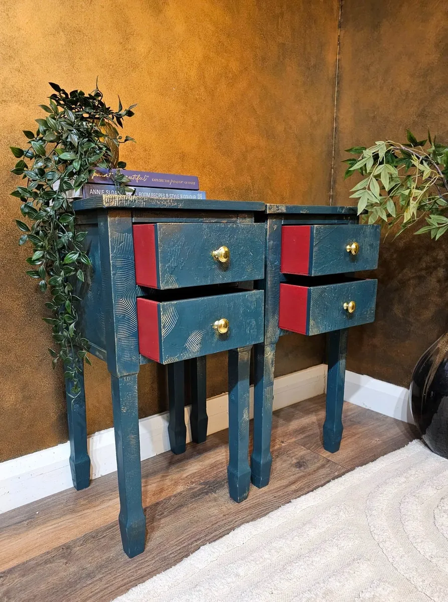 Bedside lockers - Image 2