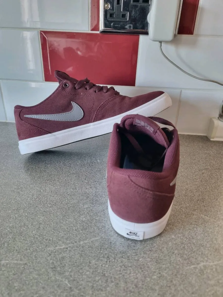 Nike runners - Image 3