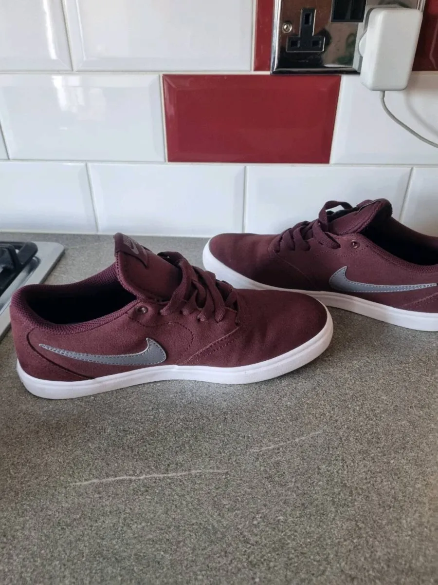 Nike runners - Image 1
