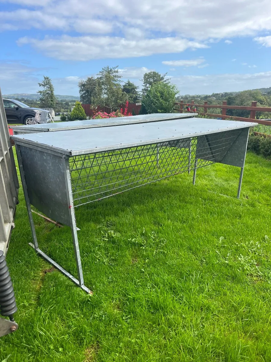 Sheep hay feeders - Image 1