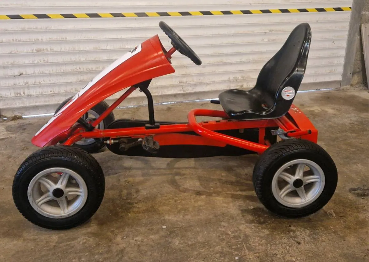 Go Kart Berg Ferrari Edition - Image 1