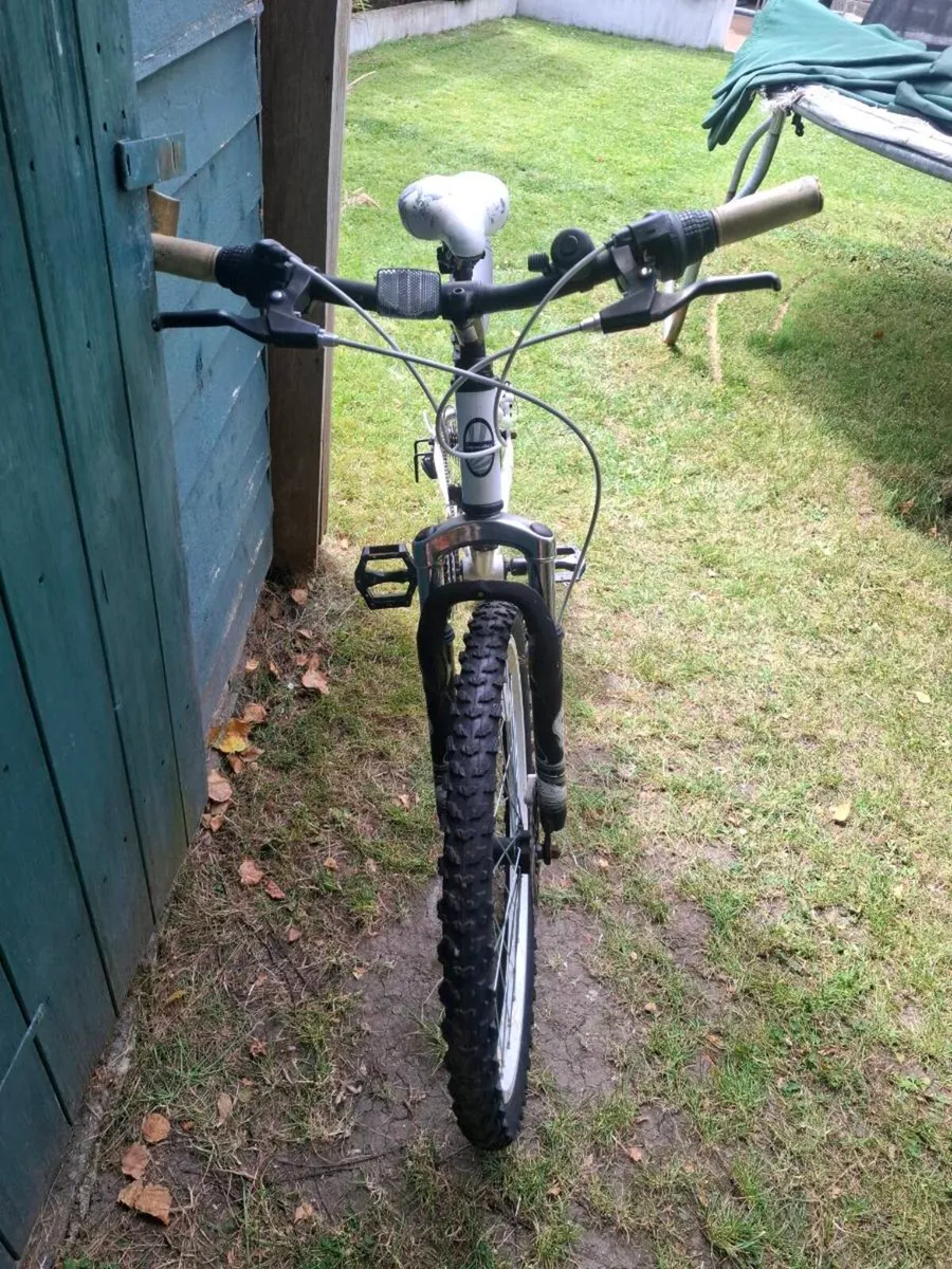 Mountain bike - Image 3