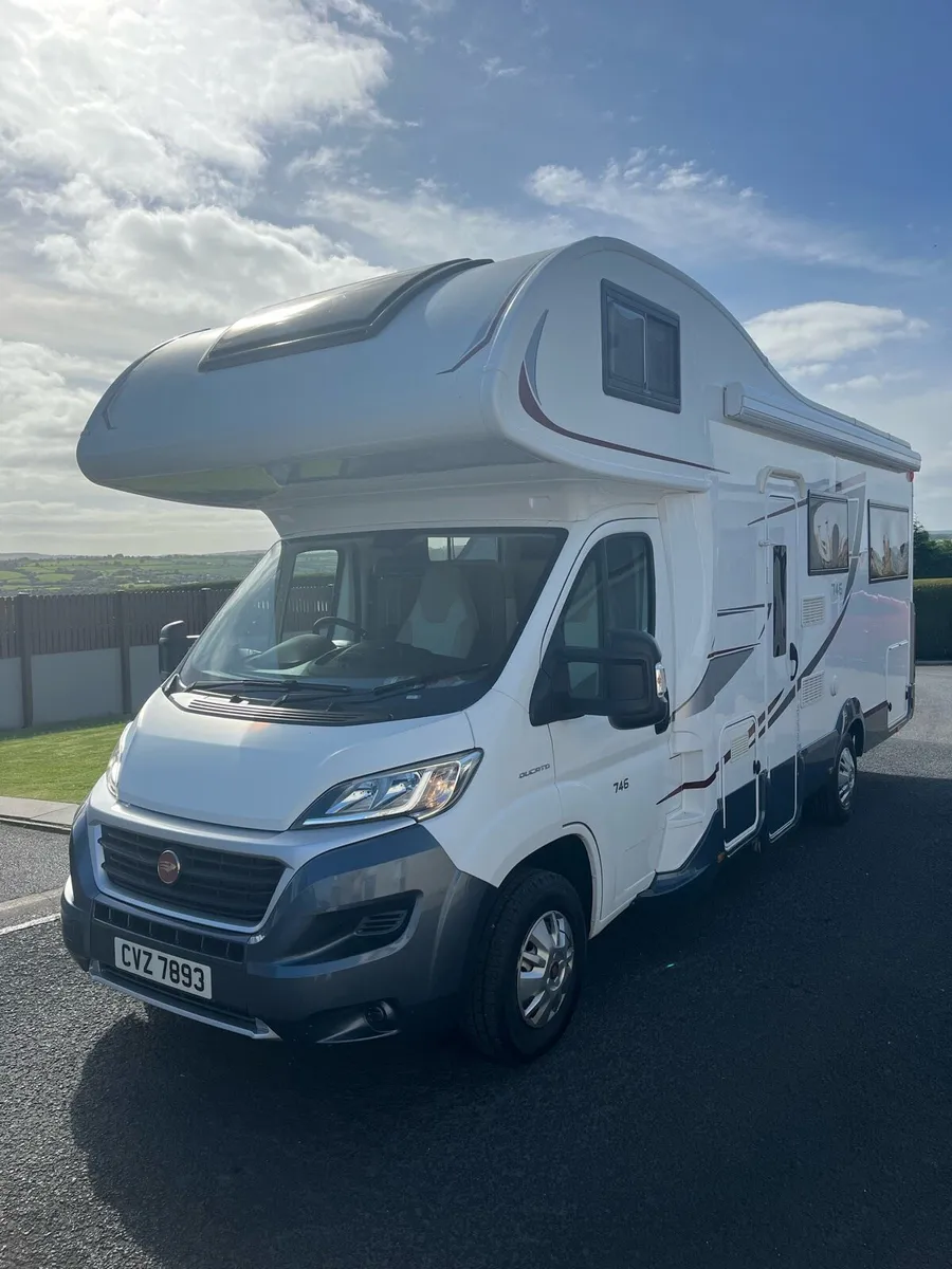 Fiat auto roller motorhome - Image 2