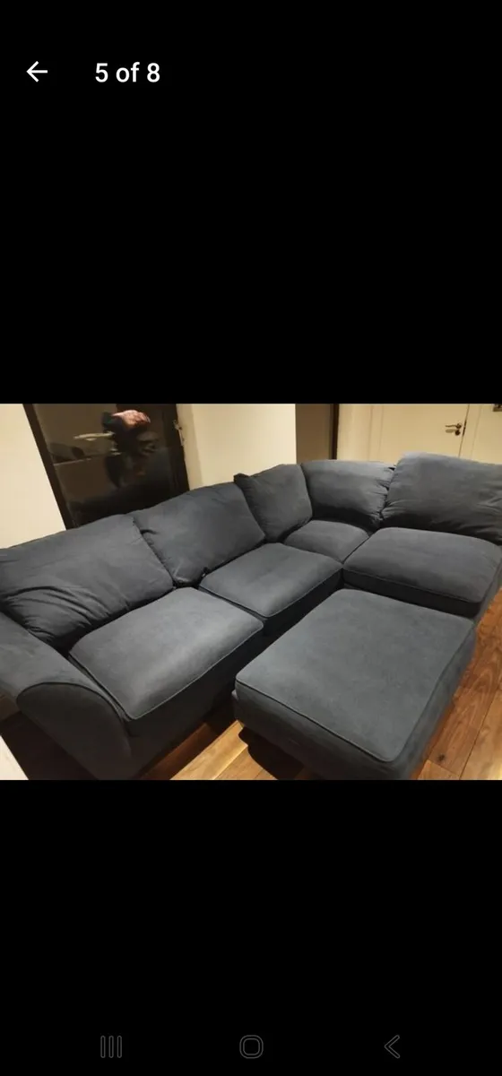 Couch - Image 4