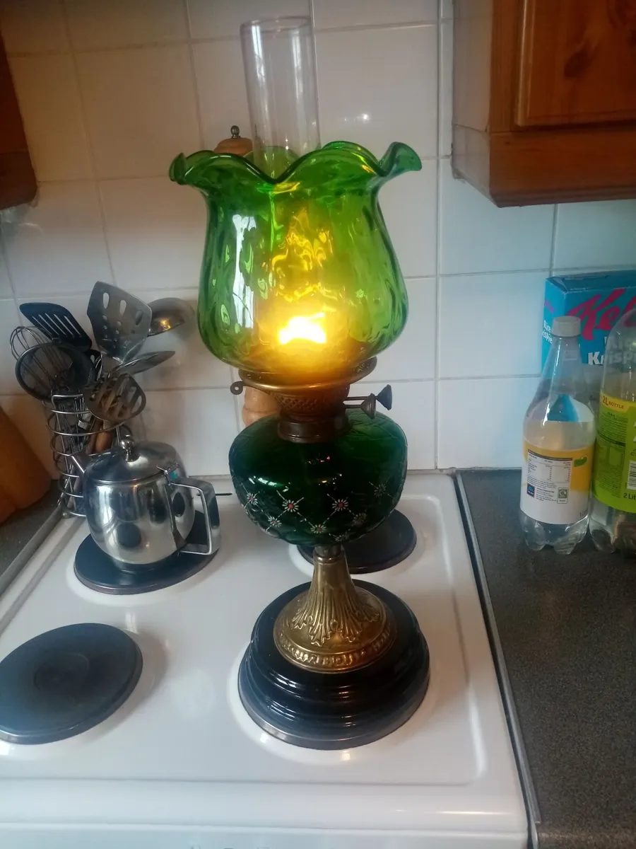 Vintage oil Lamp - Image 1