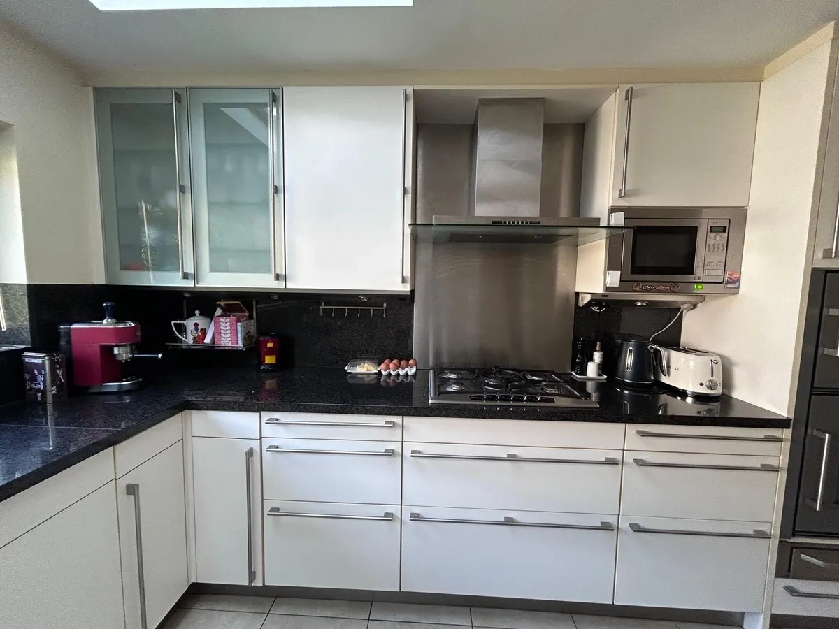 Kitchen - Image 2