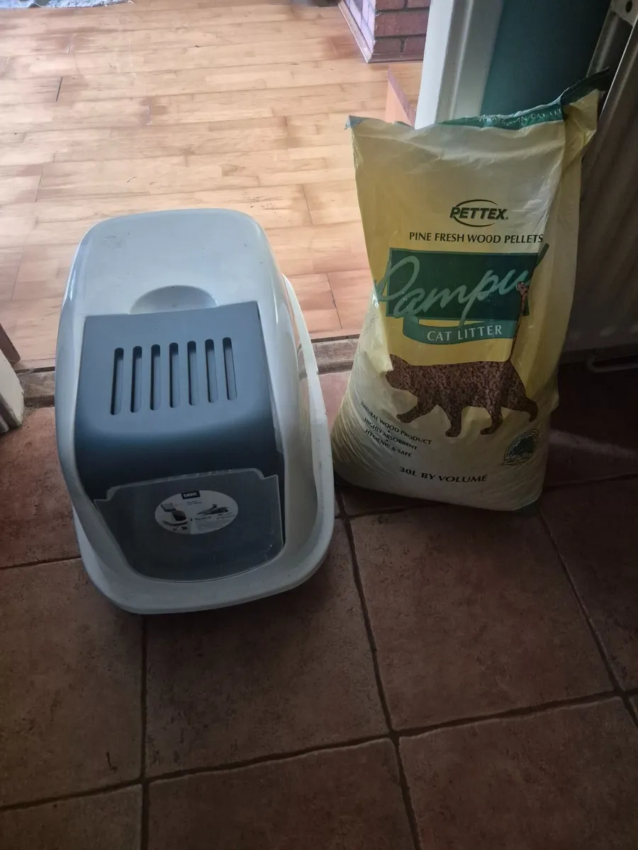 Cat litter box and litter