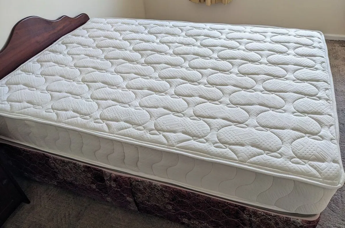 Free Double Mattress - Image 3