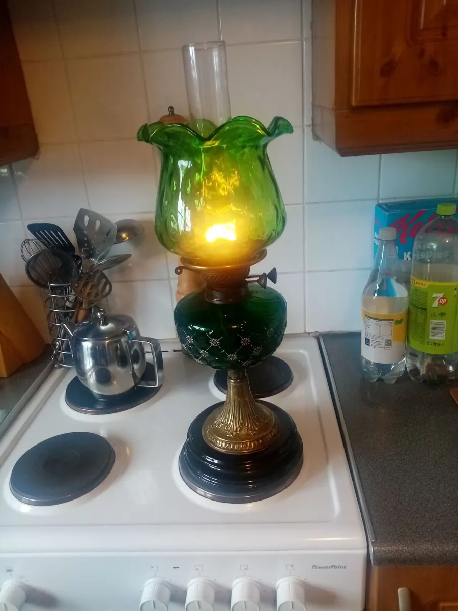 Vintage oil Lamp - Image 1