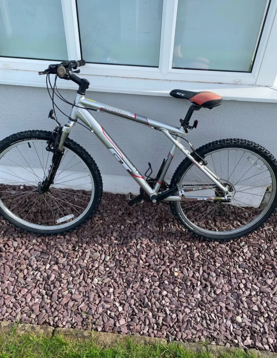 Adults GT aggressor 3.0 mountain bike - Image 1