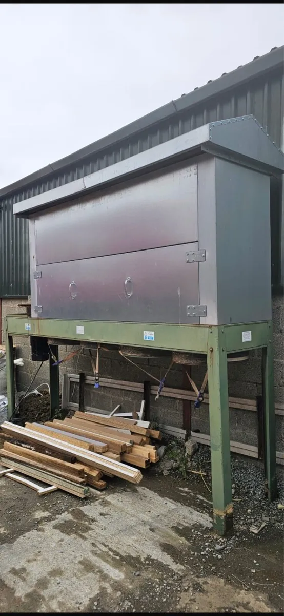 4 bag dust extraction unit - Image 1