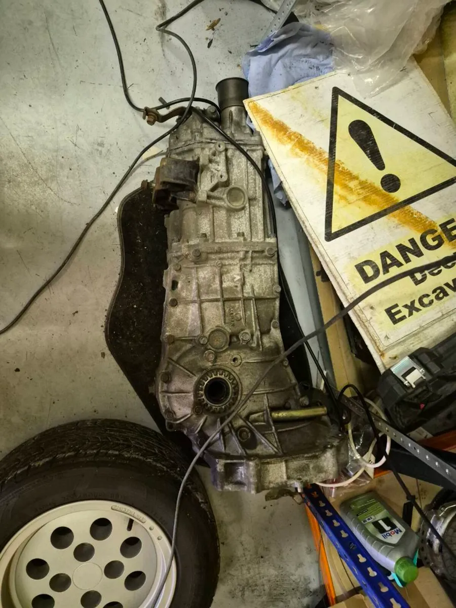 Subaru legacy 5MT Transmission - Image 1