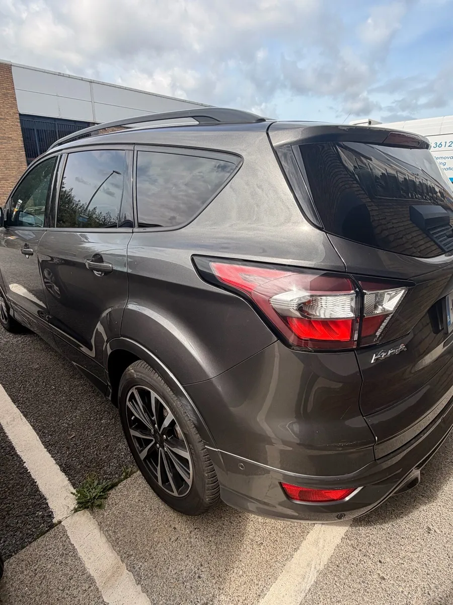 2017 Forf Kuga 2.0D 4x4 - Image 3