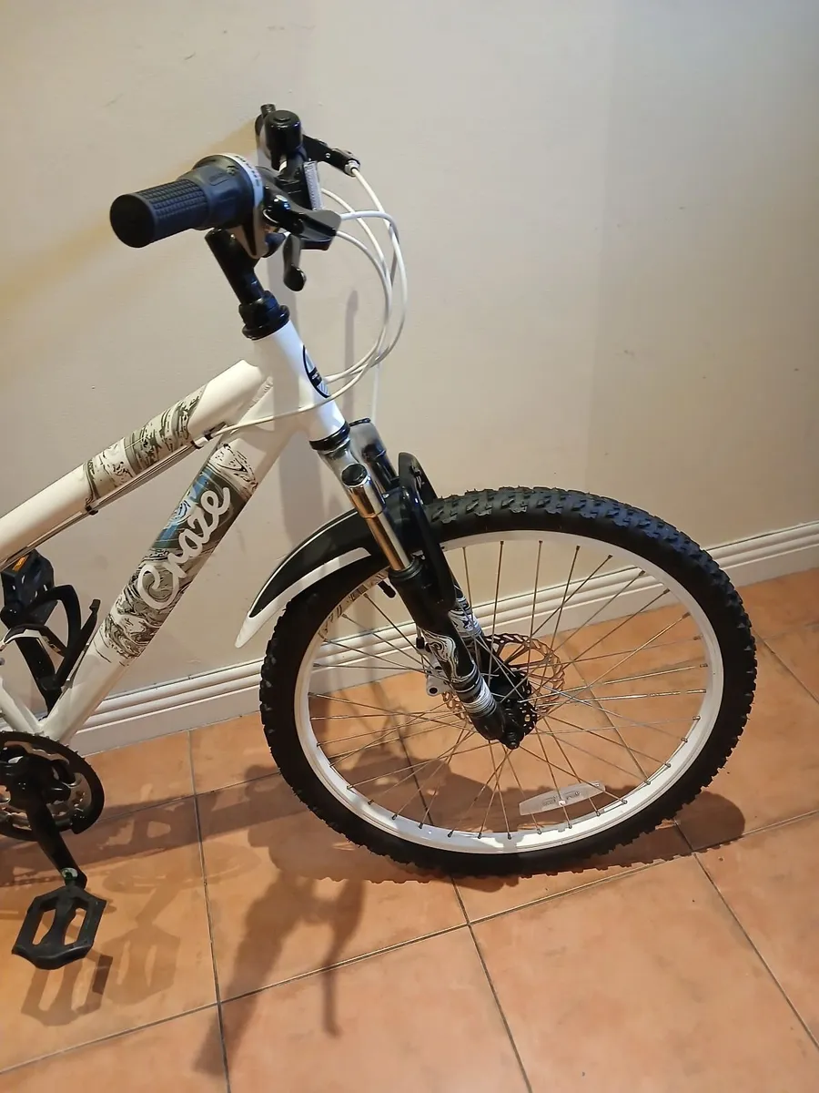 Bicycle - Image 3