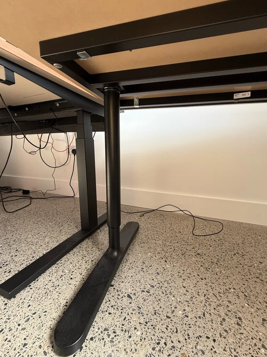IKEA Bekant Desk 1200x800 - Image 2