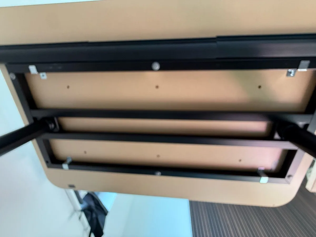 IKEA Bekant Desk 1200x800 - Image 3