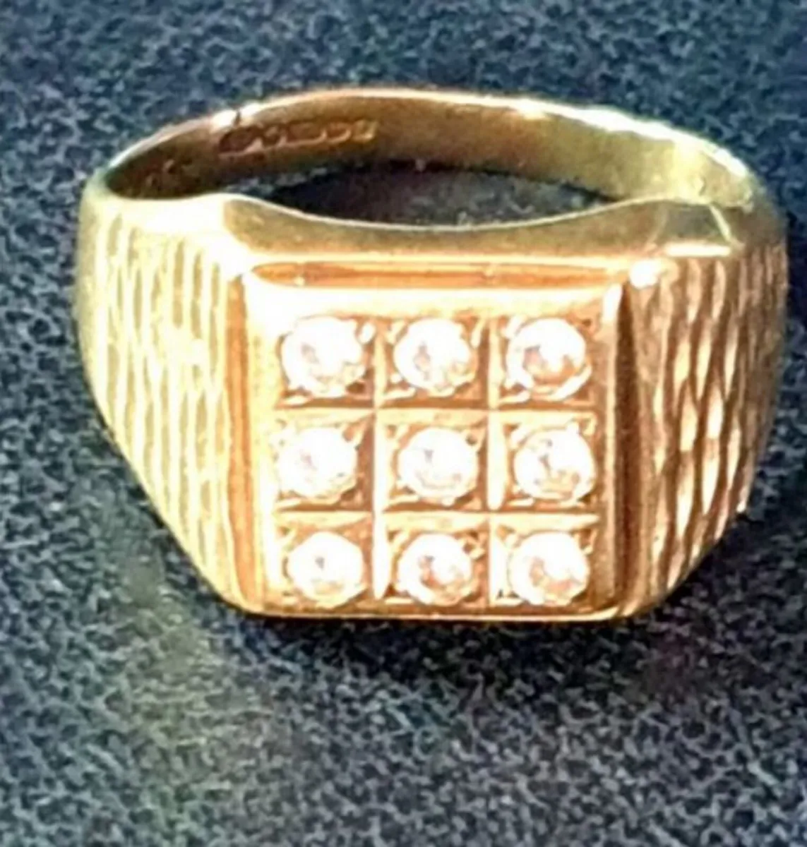 Vintage Gentlemans Gemset Ring - Image 4