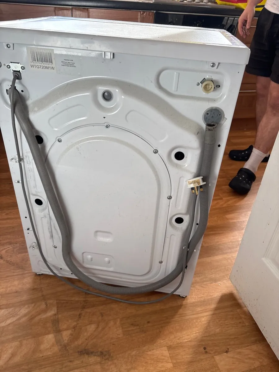 House clear out -Free washing machine - Image 3