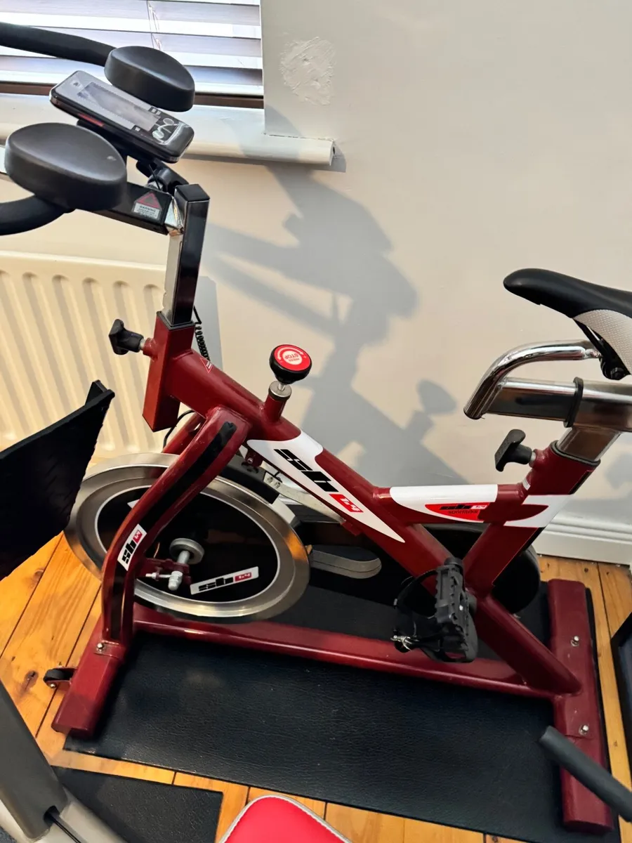 BH Fitness SB 1.4 Spin Bike - Image 4