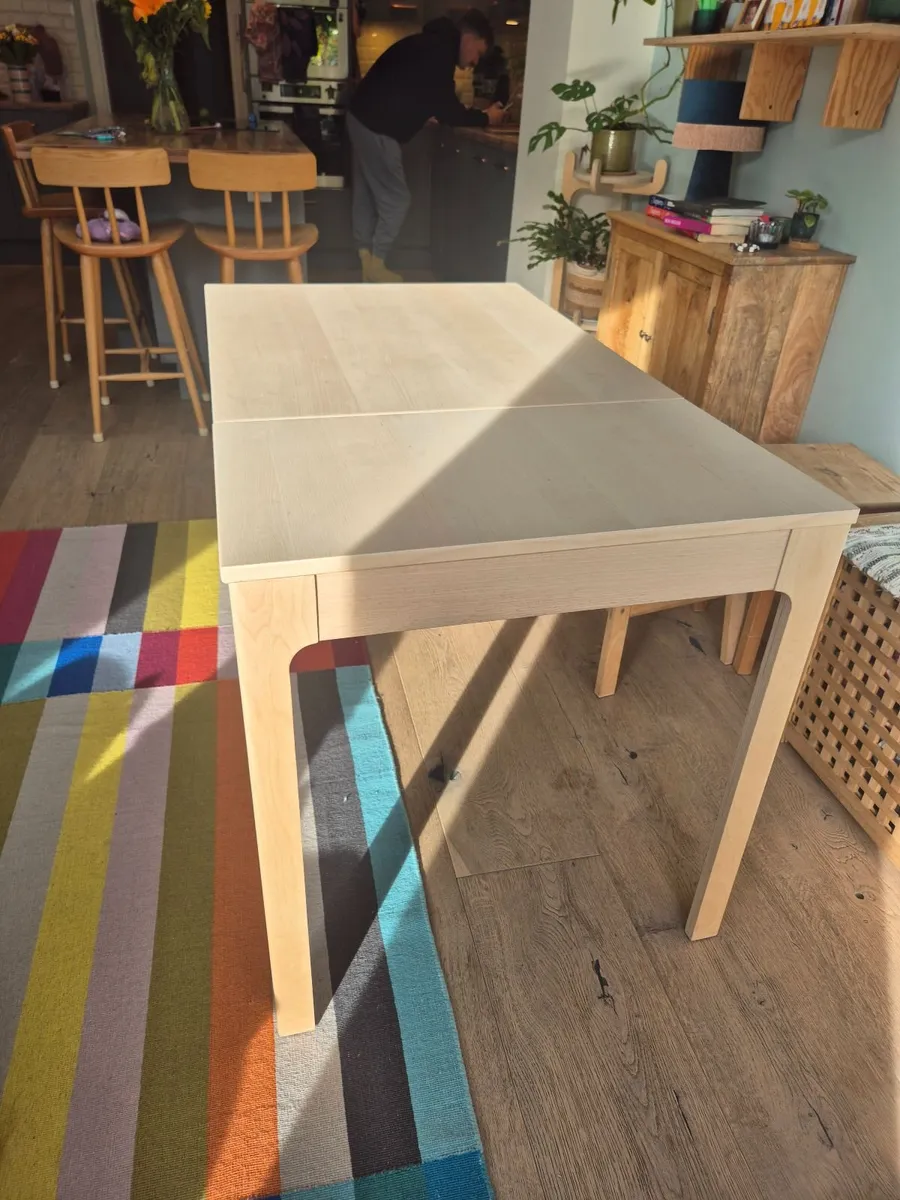 Dining table FREE - Image 4